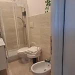 Le Petit Maison *